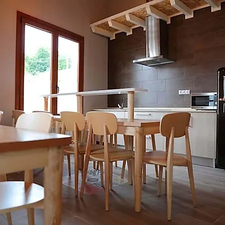 Zendoira Hotel *